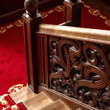 The Eighteen86 By Keyone * 巴德加斯坦