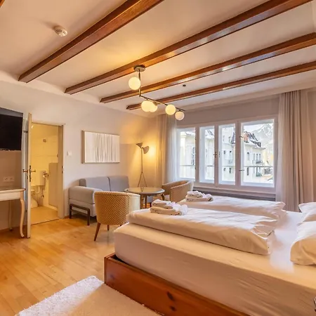 The Eighteen86 By Keyone