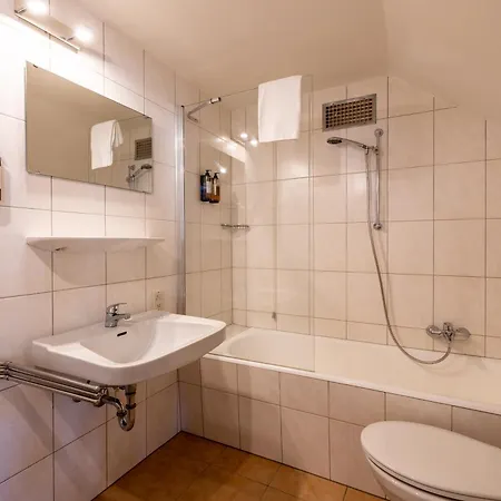 The Eighteen86 By Keyone